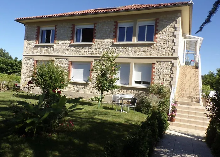 Apartman Lacaze D Aveyron Toulonjac